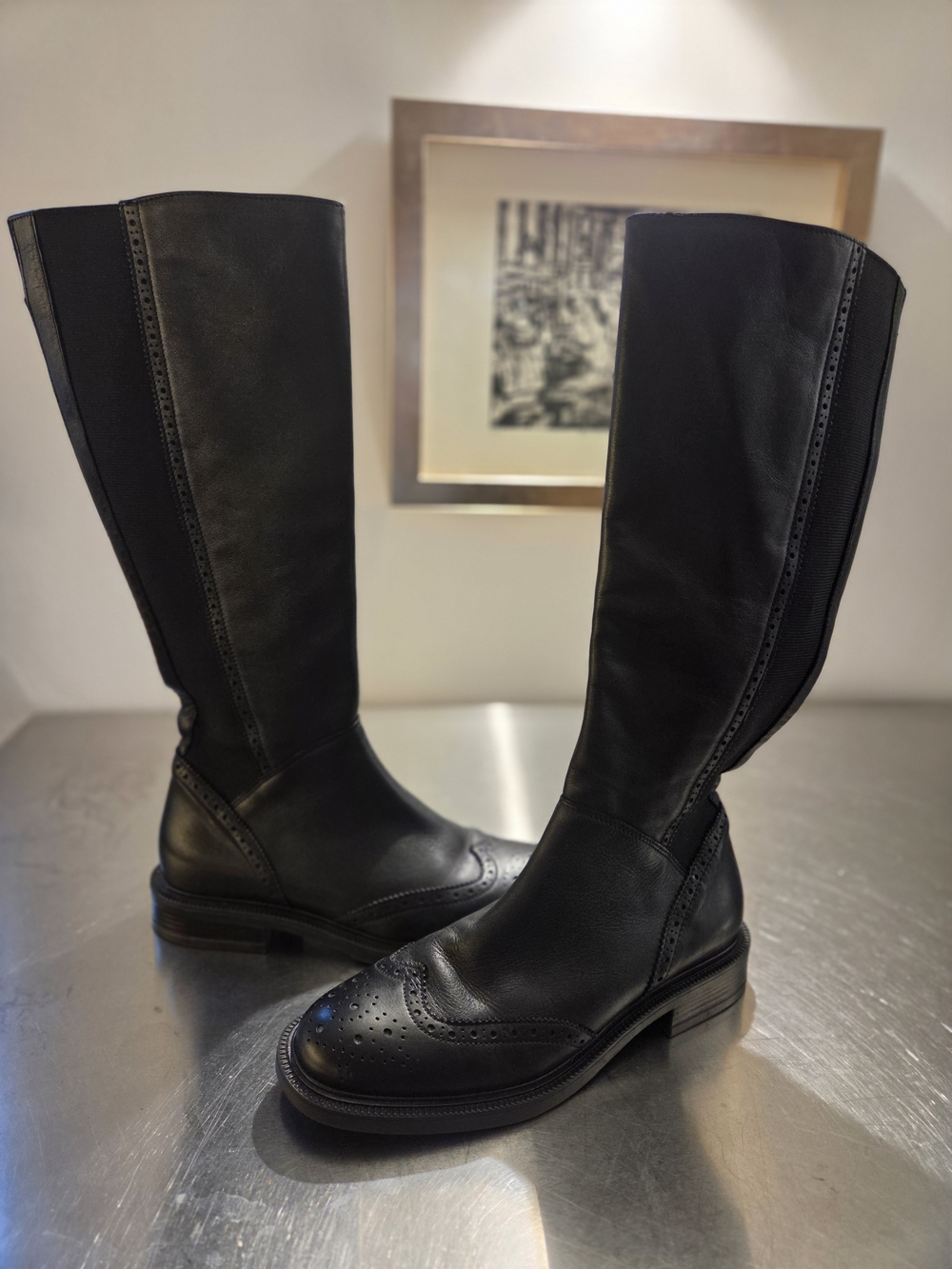 Il Laccio Black Leather Brogue Knee-High Boots – EU 39 / UK 6